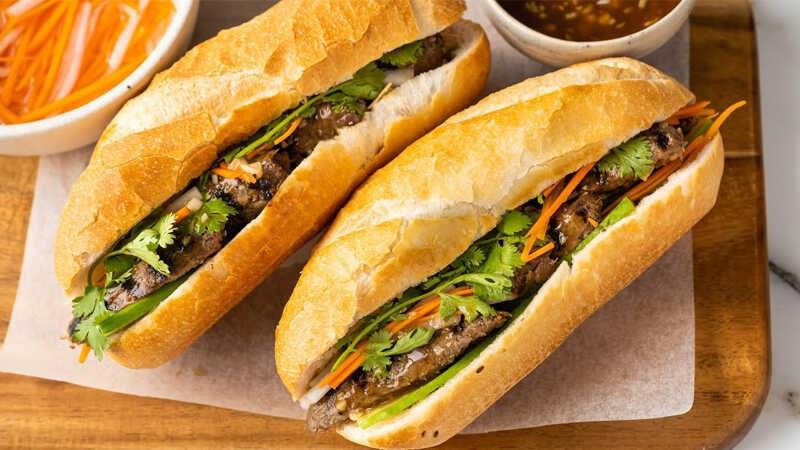 Bánh mì cung cấp đầy đủ dinh dưỡng cần thiết cho cơ thể